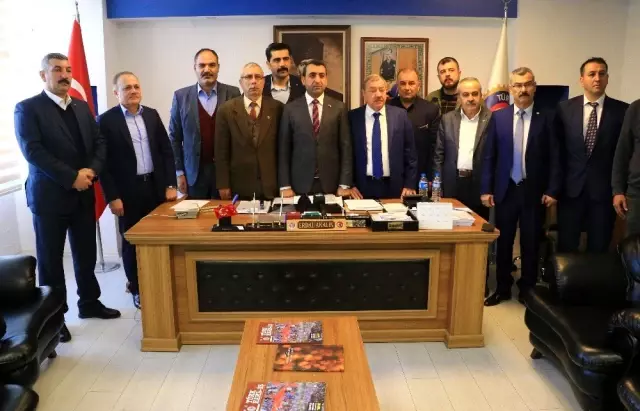 ABD, Türkiye'den çekiliyor mu? İncirlik'te çalışan 424 Türk işçinin çıkışı verildi ABD, Türkiye'den çekiliyor mu? İncirlik'te çalışan 424 Türk işçinin çıkışı verildi