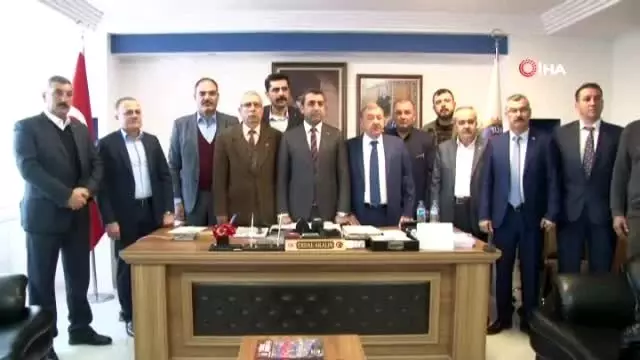 İncirlik'te Türk işçilerin yarısının çıkışı verildi İncirlik'te Türk işçilerin yarısının çıkışı verildi