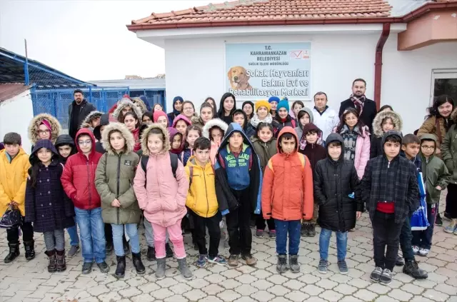 Kahramankazan'da çocuklardan barınak ziyareti Kahramankazan'da çocuklardan barınak ziyareti