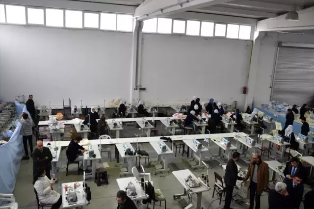 Kırıkkale'de tekstil fabrikası açıldı Kırıkkale'de tekstil fabrikası açıldı