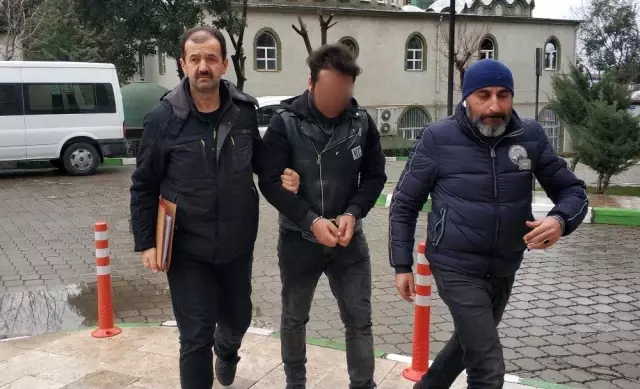 Kız arkadaşının uygunsuz fotoğraflarını başkalarına gönderince gözaltına alındı Kız arkadaşının uygunsuz fotoğraflarını başkalarına gönderince gözaltına alındı