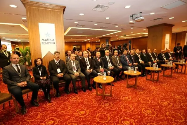 Kocaeli'de 'İstihdam Odaklı Mesleki Eğitim' konuşuldu Kocaeli'de 'İstihdam Odaklı Mesleki Eğitim' konuşuldu