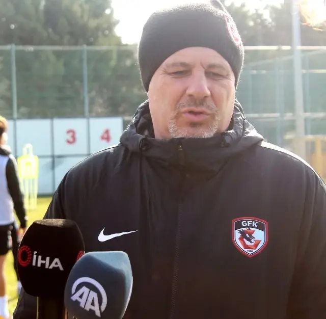 Marius Sumudica: Marius Sumudica: