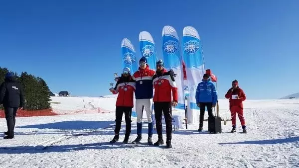 Milli sporcular, Kayaklı Koşu Balkan Kupası'nda 6 madalya kazandı Milli sporcular, Kayaklı Koşu Balkan Kupası'nda 6 madalya kazandı