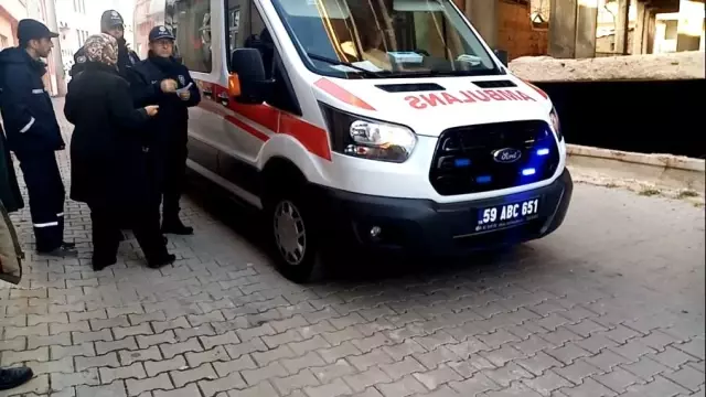Patlayan televizyon evi küle çevirdi