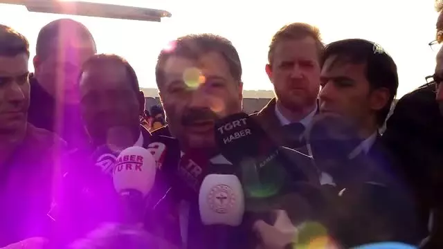 Sağlık Bakanı Koca: '(Somali'deki bombalı saldırı) 17 hastanın 10 tanesini Türkiye'ye getirmiş... Sağlık Bakanı Koca: '(Somali'deki bombalı saldırı) 17 hastanın 10 tanesini Türkiye'ye getirmiş...