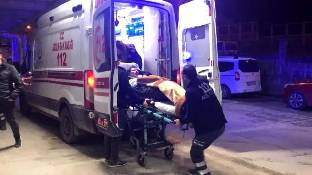 Siirt'te sobadan zehirlenen 6 kişi hastanelik oldu Siirt'te sobadan zehirlenen 6 kişi hastanelik oldu