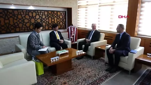 Sivas japonya büyükelçisi miyajima'dan sivas ziyareti Sivas japonya büyükelçisi miyajima'dan sivas ziyareti
