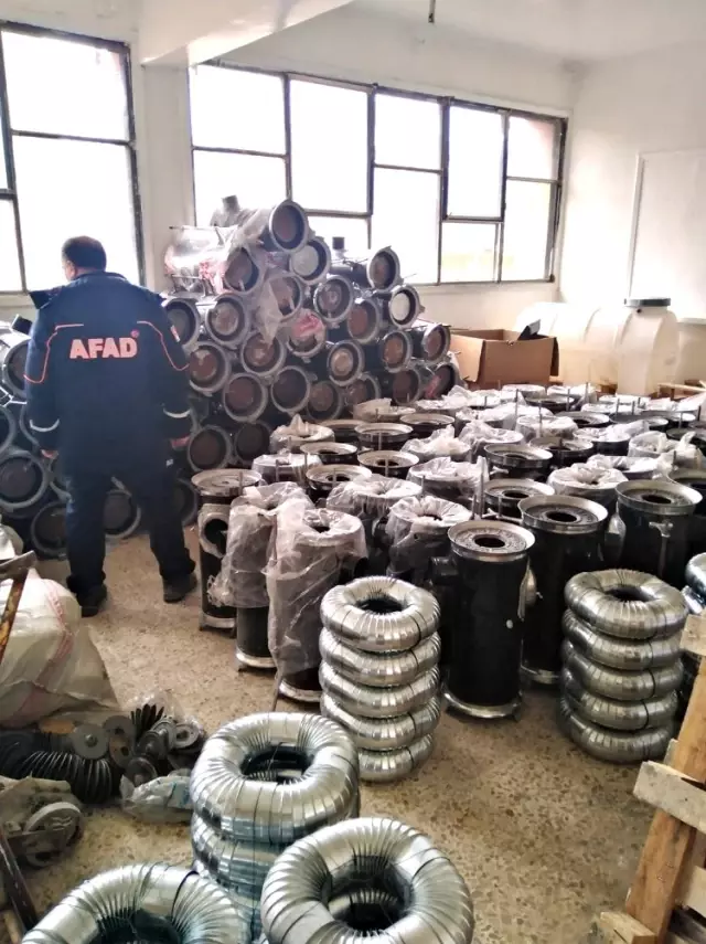 Tel Abyad ve Resulayn'da çocuklar üşümeyecek Tel Abyad ve Resulayn'da çocuklar üşümeyecek