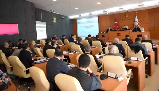 Uşak'ta 2019'da 327 milyon 753 bin TL'lik kamu yatırımı yapıldı Uşak'ta 2019'da 327 milyon 753 bin TL'lik kamu yatırımı yapıldı