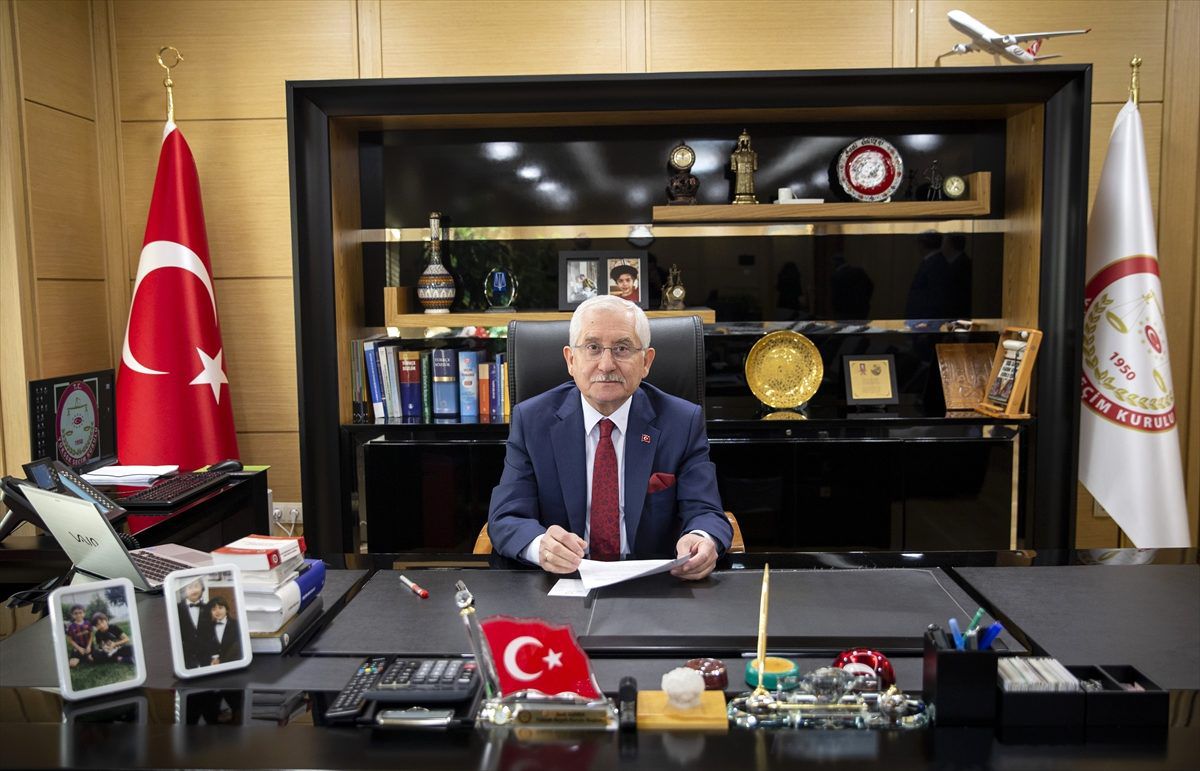 Son dakika: YSK Başkanı Sadi Güven: Oy zarfının kaldırılması gerekir