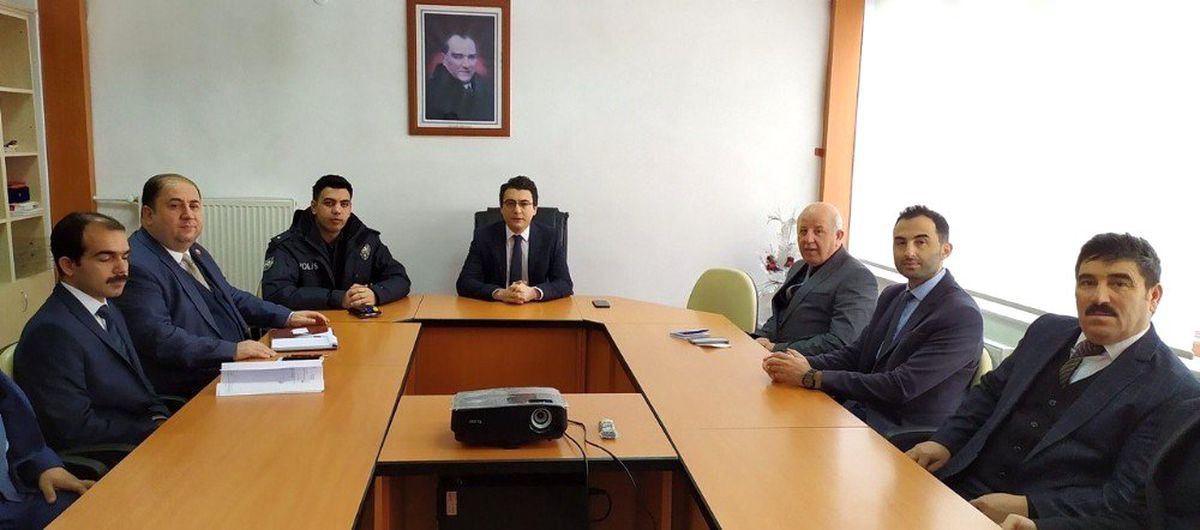 Akdağmadeni'nde uyuşturucu ile mücadele toplantısı yapıldı