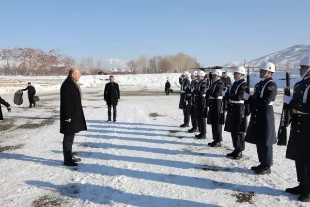 Bakan Soylu, Abdulkerim Çevik'in taziyesine katıldı Bakan Soylu, Abdulkerim Çevik'in taziyesine katıldı