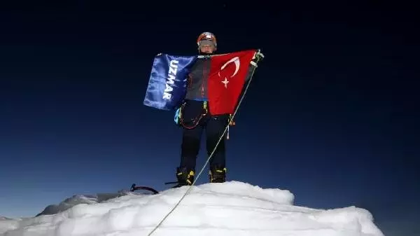 İklim Aksiyon Takımı Kuzey Kutbu'ndan döndü İklim Aksiyon Takımı Kuzey Kutbu'ndan döndü