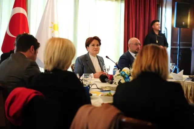 İYİ Parti Genel Başkanı Akşener: Tiyatroya çağrılsaydım, gitmezdim İYİ Parti Genel Başkanı Akşener: Tiyatroya çağrılsaydım, gitmezdim