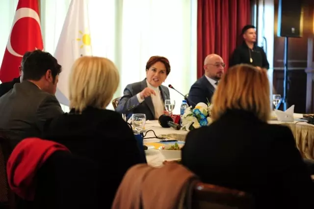 İYİ Parti Genel Başkanı Akşener: Tiyatroya çağrılsaydım, gitmezdim İYİ Parti Genel Başkanı Akşener: Tiyatroya çağrılsaydım, gitmezdim