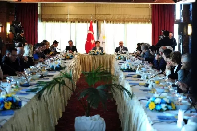 İYİ Parti Genel Başkanı Akşener: Tiyatroya çağrılsaydım, gitmezdim İYİ Parti Genel Başkanı Akşener: Tiyatroya çağrılsaydım, gitmezdim