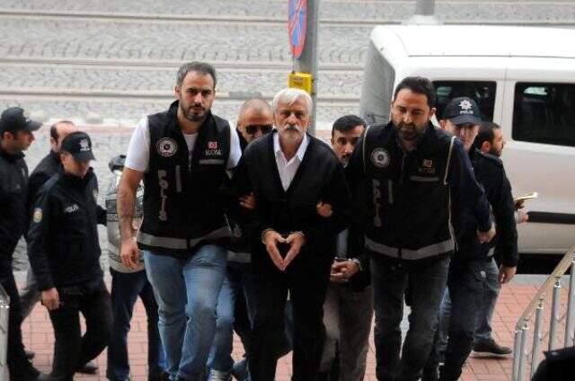 Kendini 'Hızır Aleyhisselam' ilan eden adama dolandırıcılıktan 7 yıl hapis istendi