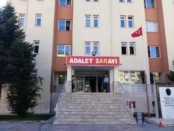 Kız kardeşine cinsel istismar sanığı ağabeye 30 yıl hapis