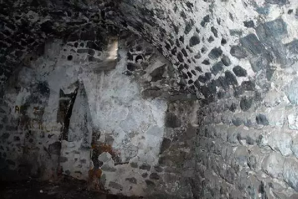 Niksar'daki bin yıllık Gazi Mescidi restore edilecek Niksar'daki bin yıllık Gazi Mescidi restore edilecek