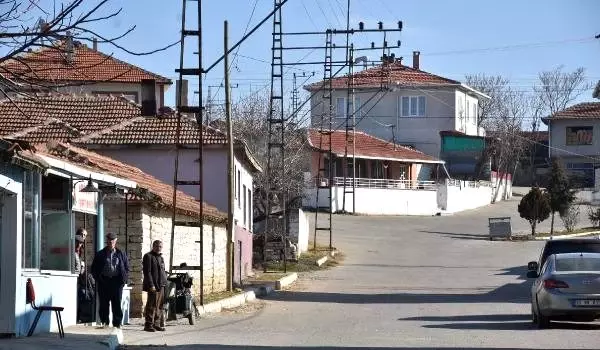 Planörle ormana atılan uyuşturucunun Bulgaristan'dan getirildiği değerlendiriliyor (2) Planörle ormana atılan uyuşturucunun Bulgaristan'dan getirildiği değerlendiriliyor (2)