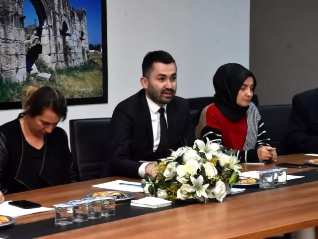 Sorunlara anında çözüm masası Sorunlara anında çözüm masası