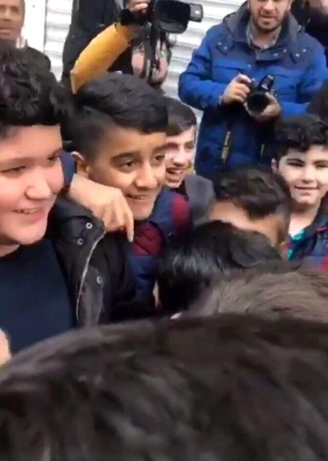 Süleyman Soylu, Mardinli gençlerle sohbet etti: Hepsine harçlık ver