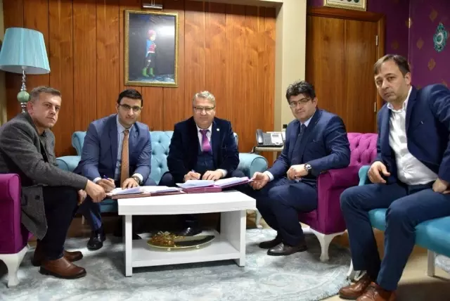 Yunusemre Belediyesinden personelini sevindiren sözleşme Yunusemre Belediyesinden personelini sevindiren sözleşme