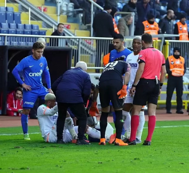 Ziraat Türkiye Kupası: Kasımpaşa: 3 - Aytemiz Alanyaspor: 2 (Maç sonucu) Ziraat Türkiye Kupası: Kasımpaşa: 3 - Aytemiz Alanyaspor: 2 (Maç sonucu)
