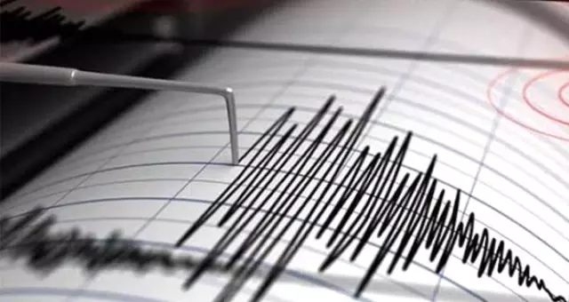 Ankara 12 dakikada 3 kere sallandı! Son depremin şiddeti 4,5 olarak ölçüldü