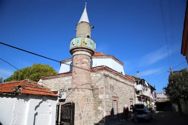 Ayvalık'ta Kadı Camii restorasyonu yapılacak Ayvalık'ta Kadı Camii restorasyonu yapılacak