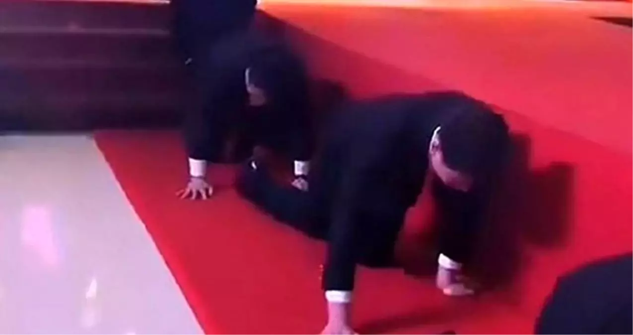 Çin'de satış hedeflerini tutturamayan şirket çalışanları ceza olarak emekletildi!