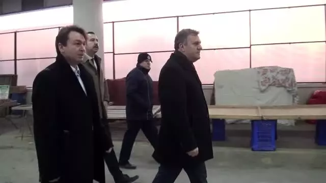 Çubuk'ta pazarcı esnafına çorba ikramı