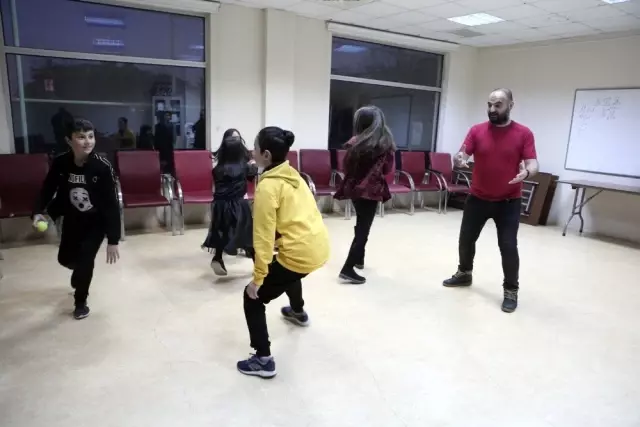 Geleceğin tiyatrocuları yetişiyor Geleceğin tiyatrocuları yetişiyor