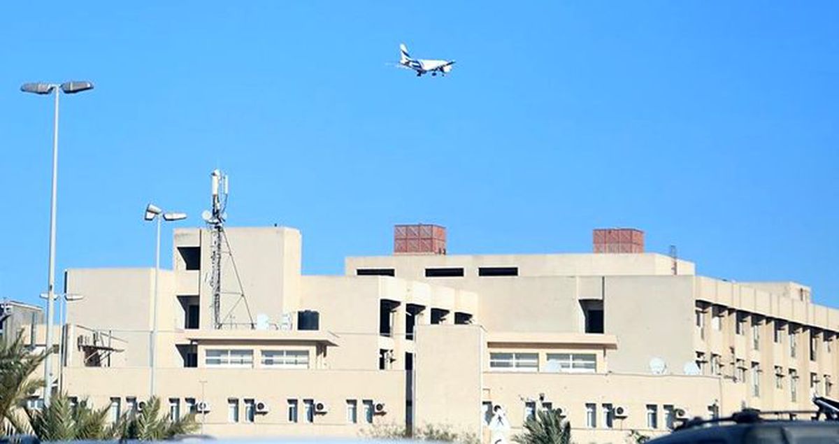 Hafter'den geri adım! Uçakları düşürmekle tehdit ettiği Mitiga Havalimanı yeniden açılıyor