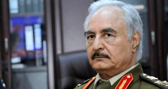 Hafter'den geri adım! Uçakları düşürmekle tehdit ettiği Mitiga Havalimanı yeniden açılıyor