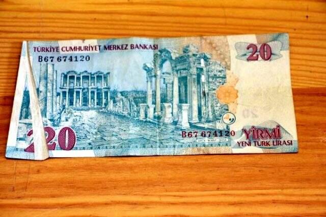 Hatalı baskı 20 YTL için 50 bin lira istiyor