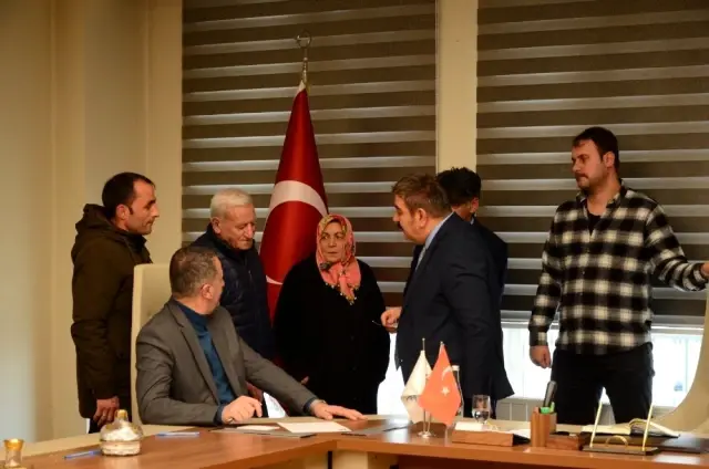 Palandöken'de yılın ilk halk günü toplantısı Palandöken'de yılın ilk halk günü toplantısı