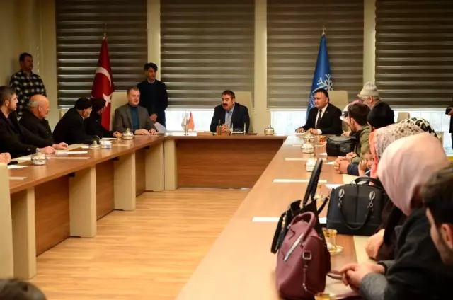 Palandöken'de yılın ilk halk günü toplantısı Palandöken'de yılın ilk halk günü toplantısı