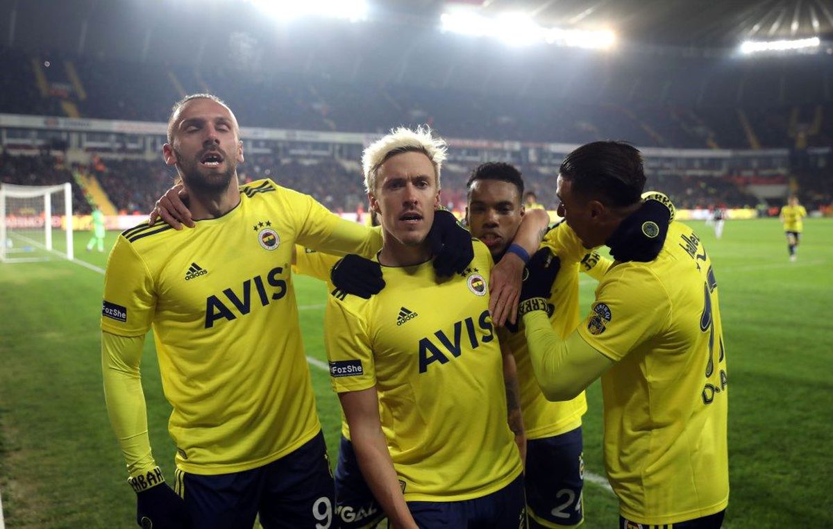 Real Betis, Max Kruse'ye talip oldu
