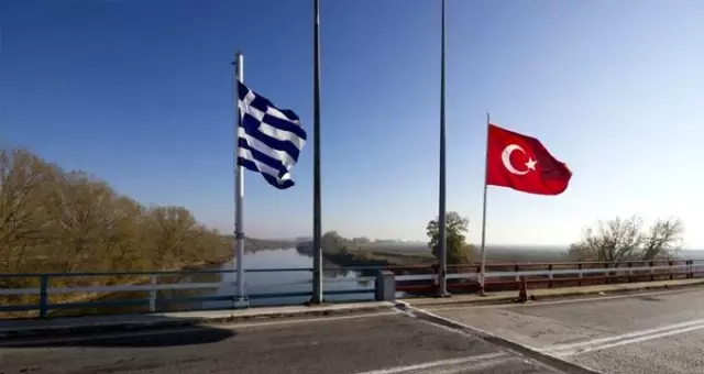 Türkiye'den 16 adayı hukuksuzca silahlandıran Yunanistan'a tepki