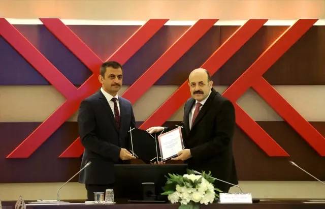 YÖK 5 üniversiteyi daha ihtisaslaşma kapsamına aldı YÖK 5 üniversiteyi daha ihtisaslaşma kapsamına aldı