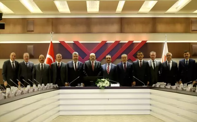 YÖK 5 üniversiteyi daha ihtisaslaşma kapsamına aldı YÖK 5 üniversiteyi daha ihtisaslaşma kapsamına aldı