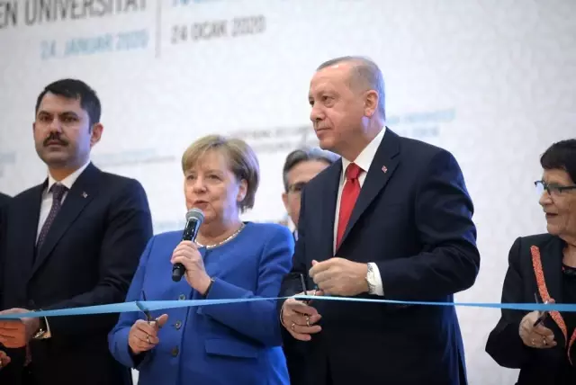 Almanya Başbakanı Merkel'den Türkiye'ye teşekkür Almanya Başbakanı Merkel'den Türkiye'ye teşekkür