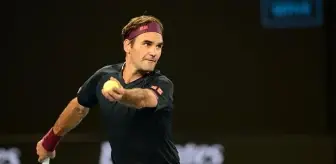 Avustralya Açık'ta Tsitsipas elendi, Roger Federer sürprize izin vermedi!