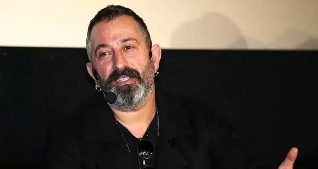 Cem Yılmaz, kendi ismiyle açılan sahte hesaplara tepki gösterdi: Şu oyunu bırakın artık!