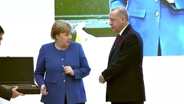 Cumhurbaşkanı Erdoğan, Almanya Federal Cumhuriyeti Şansölyesi Merkel ile Türk-Alman Üniversitesi... Cumhurbaşkanı Erdoğan, Almanya Federal Cumhuriyeti Şansölyesi Merkel ile Türk-Alman Üniversitesi...