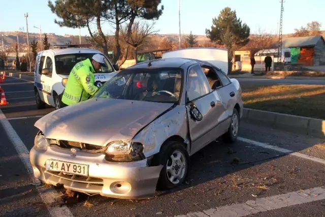 Elazığ'da trafik kazası: 4 yaralı