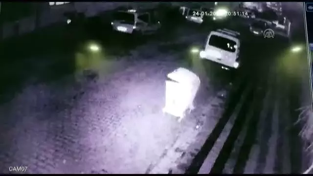 Elazığ'daki deprem Diyarbakır'da da hissedildi Elazığ'daki deprem Diyarbakır'da da hissedildi