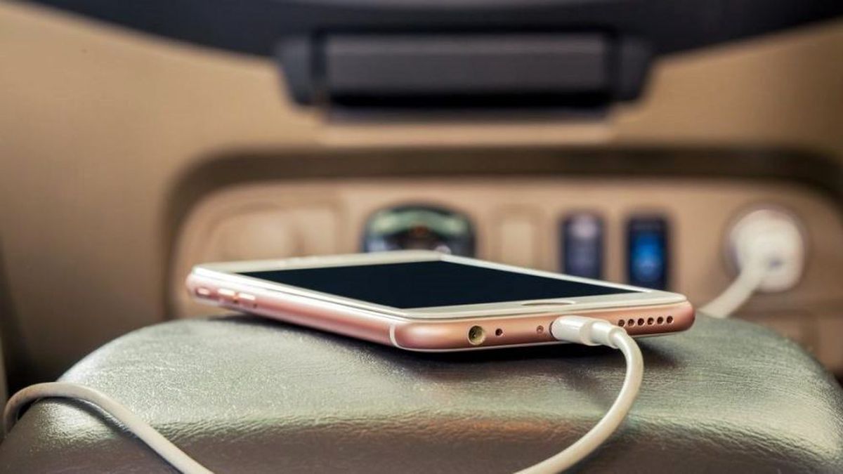 'Evrensel şarj aleti' önerisine ilk tepki Apple'dan geldi